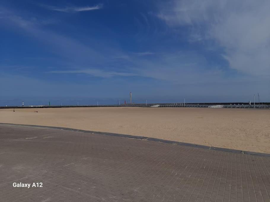 Suite Kursaal Met Zeezicht Ostenda Zewnętrze zdjęcie